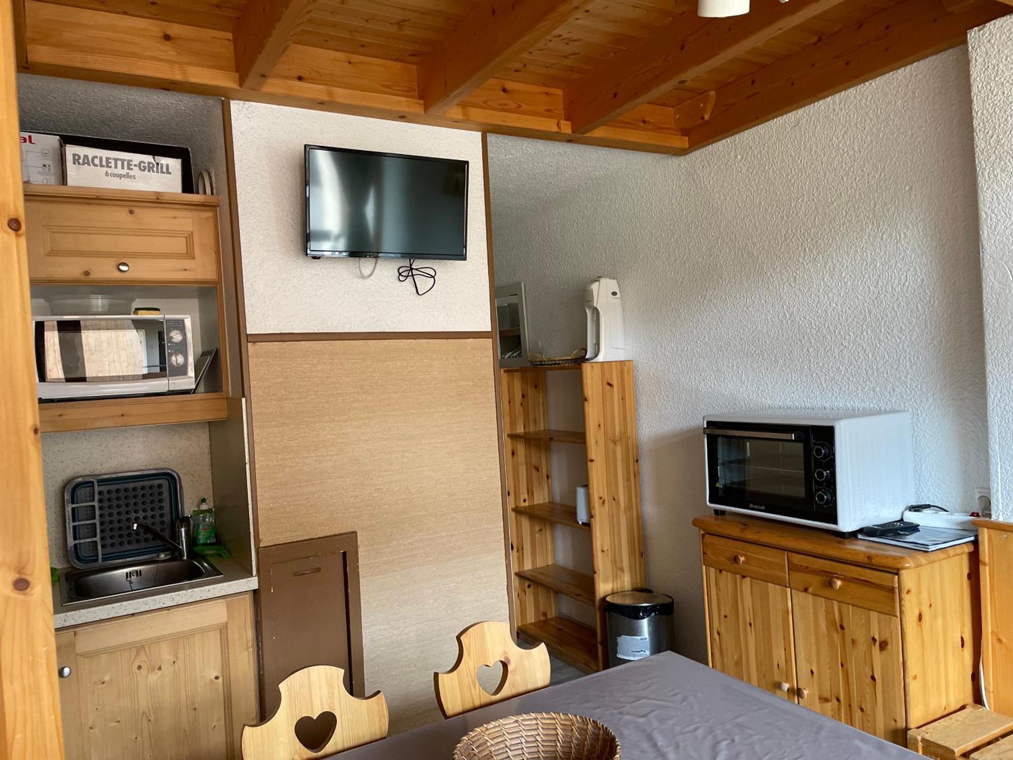 Appartement Pour 6 Personnes Au Pied Des Pistes Au Calme Aux Menuires Les Asters Saint-Martin-de-Belleville Bagian luar foto