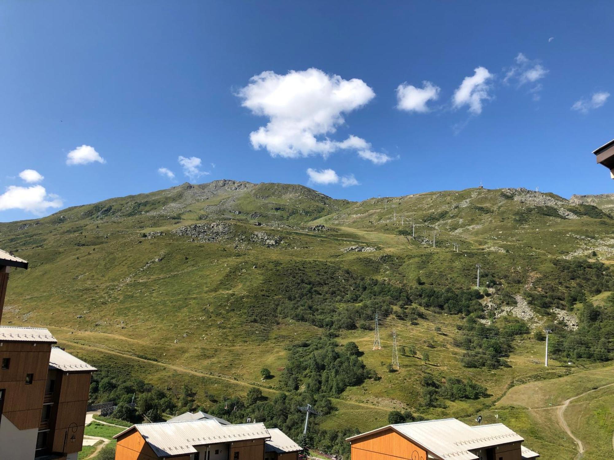 Appartement Pour 6 Personnes Au Pied Des Pistes Au Calme Aux Menuires Les Asters Saint-Martin-de-Belleville Bagian luar foto